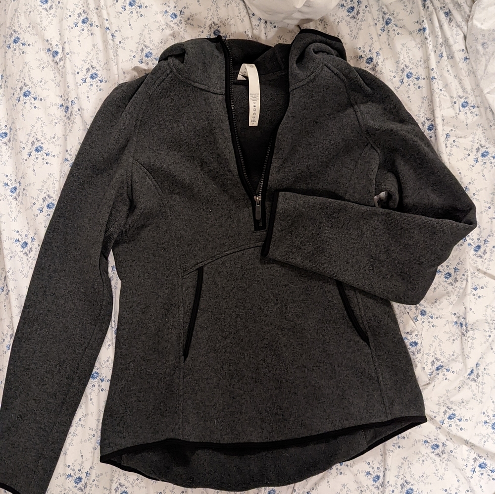 Lululemon quarter zip hooded jacket